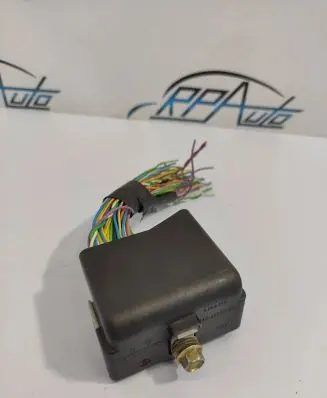 Volvo S80 Fuse module 9162316 P6A666206F104