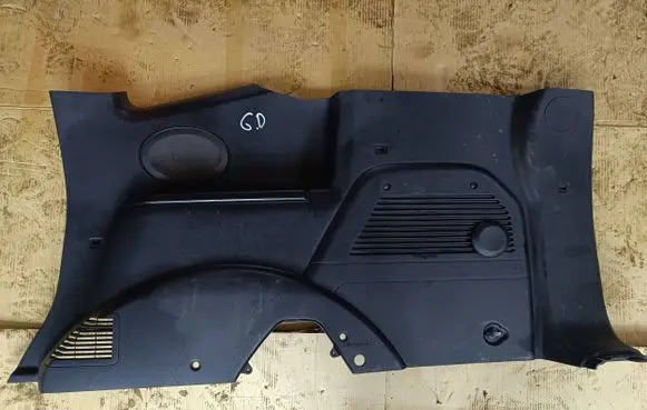 SsangYong Rodius Trunk/boot lower side trim panel 