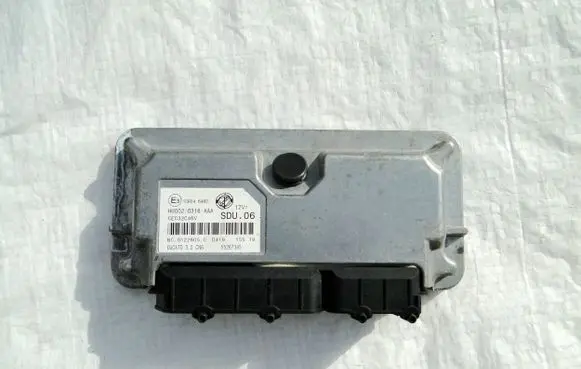 Fiat Ducato Engine control unit/module ECU 55267345 CEC32C46V 10B046460