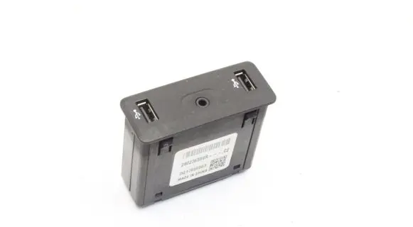 Renault Megane IV USB socket connector 280236599R