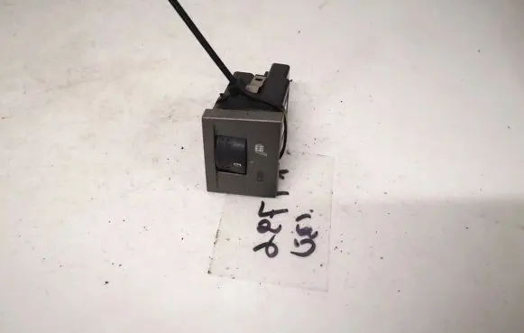 Opel Vectra C Seat heating switch 13138251