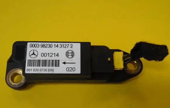 Mercedes-Benz CLK A208 C208 Airbag deployment crash/impact sensor 0018200726