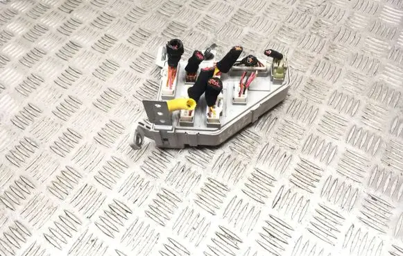 Fuse box set