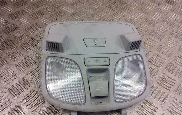 Hyundai i40 Front seat light