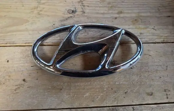 Hyundai Tucson TL Manufacturers badge/model letters 