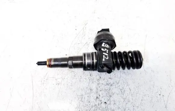 Skoda Fabia Mk2 (5J) Fuel injector 038130073bp 0414720314