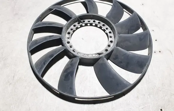 Audi A6 S6 C5 4B Fan impeller 058121301B
