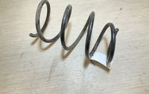 BMW X3 E83 Front coil spring