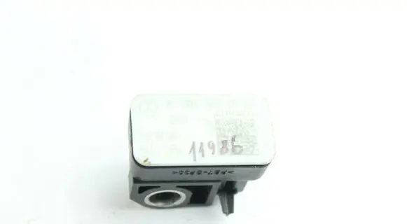 Mercedes-Benz ML W166 Airbag deployment crash/impact sensor A0009057600
