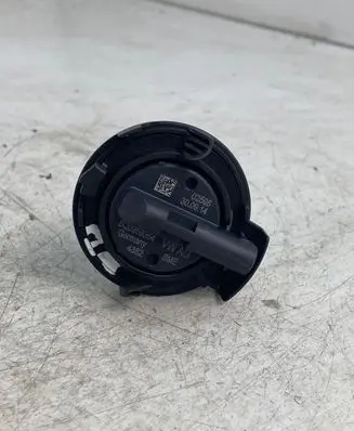 Volkswagen Golf VII Airbag deployment crash/impact sensor 5Q0959354 02505 300914