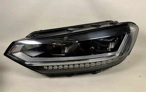 Volkswagen Touran III LED Daytime headlight 