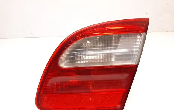 Mercedes-Benz E W211 Tailgate rear/tail lights A2118201464 A2118200777