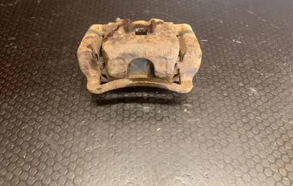 Hyundai Terracan Rear brake caliper 