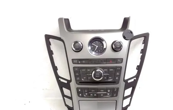 Radio/CD/DVD/GPS head unit