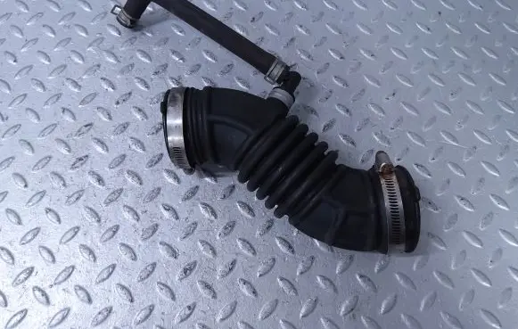 Nissan Cube Z12 Engine coolant pipe/hose 16578ED00A
