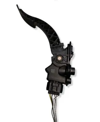 Dodge Caliber Accelerator throttle pedal J9967