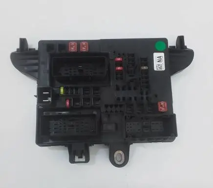 Opel Insignia A Fuse module 13277317 13242719209