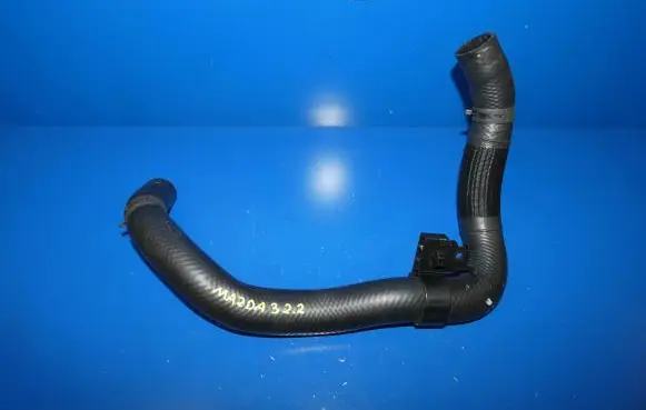 Mazda 3 II Engine coolant pipe/hose