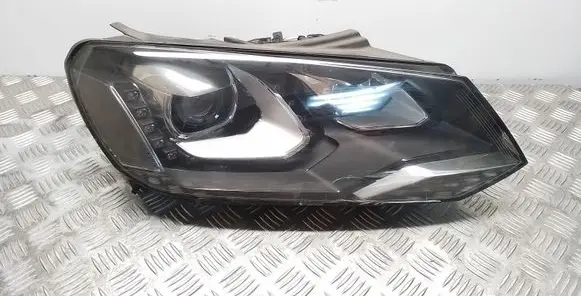 Volkswagen Touareg II Headlight/headlamp 7P1941752 8K0941597C 8U0941329