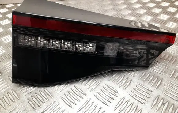 Toyota Yaris Cross Rear/tail lights 815900DB80