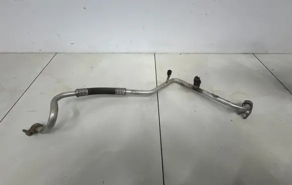 Ford Focus C-MAX Air conditioning (A/C) pipe/hose