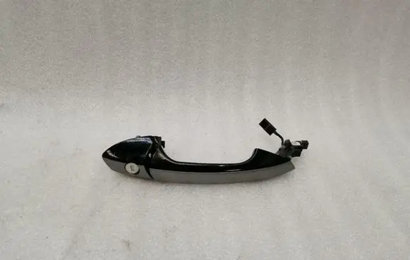 Mercedes-Benz E W212 Front door exterior handle A2047600470 A2047662025