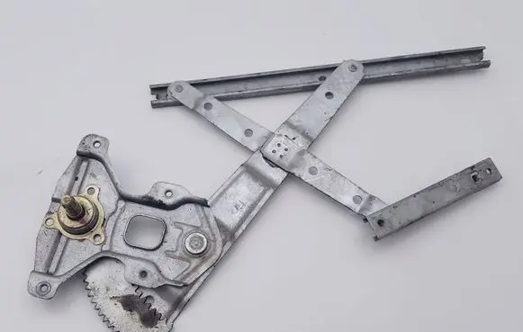 Daewoo Matiz Rear door manual window regulator