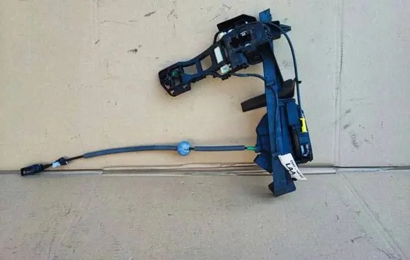 Ford Kuga II Front door lock BM5AA21813DD BM5A-A21813-DD