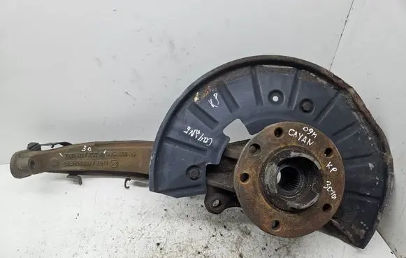 Porsche Cayenne (9PA) Front wheel hub 7L0407257A