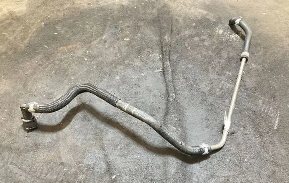 Audi A3 8Y Fuel main line pipe 04E133723GE