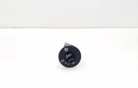 Passenger airbag on/off switch