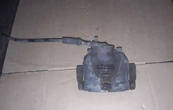 Ford Mondeo MK IV Front brake caliper 746 3201
