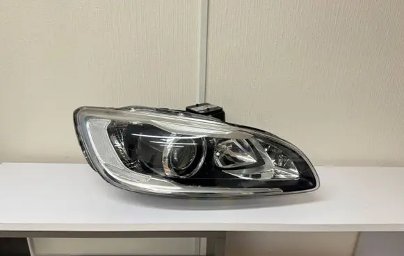 Volvo V60 Headlight/headlamp 31420262 L90066953