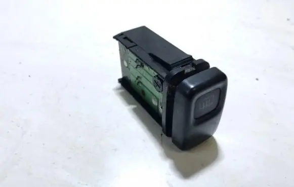 Mazda 626 Windscreen/window heater switch