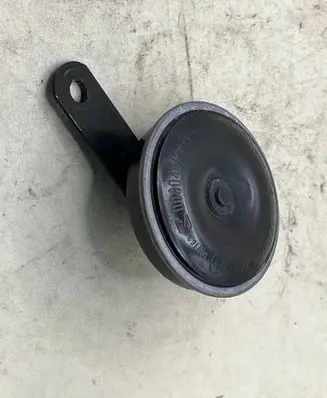 Nissan Juke I F15 Cruise control switch T1819 25610BV80A