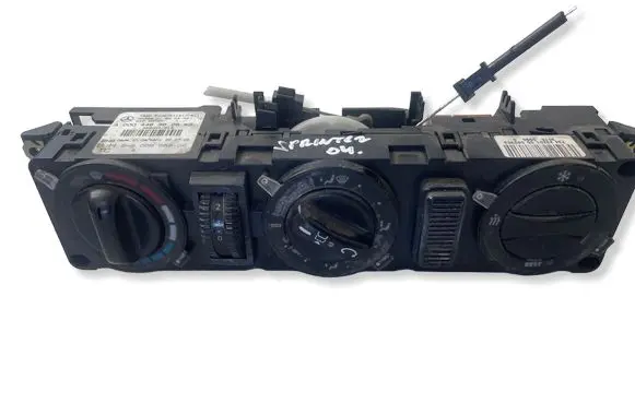 Mercedes-Benz Vito Viano W638 Climate control unit 5HB00805806 ZGS004Q18 A0004463628