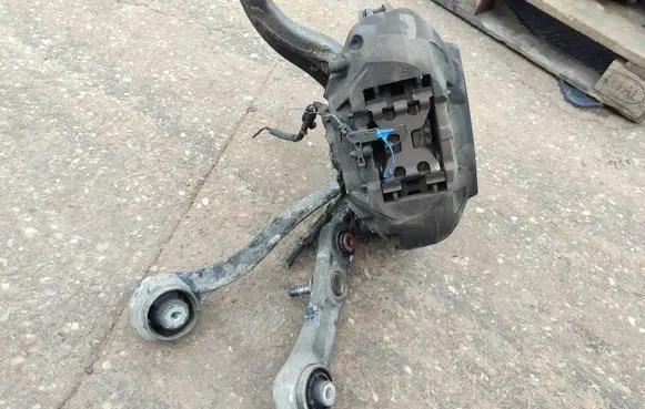 Mercedes-Benz E W213 Front wheel hub spindle knuckle 20506RE R19185AA01046