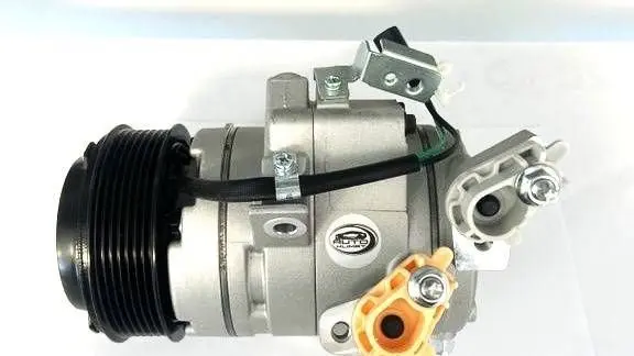 Ford Ranger IV Air conditioning (A/C) compressor (pump) EB3B19D629DB