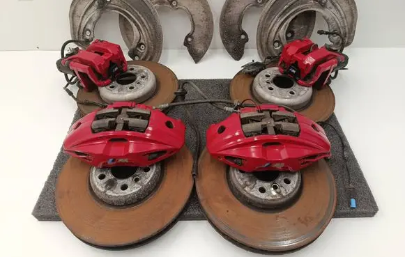 BMW 4 G22 G23 G24 G26 Brake discs and calipers set 8834948 6834947 883494701