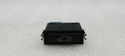 BMW Z4 E85 E86 Switch for retractable tow bar 8365579