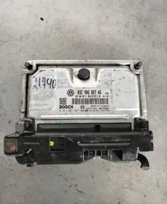 Volkswagen Polo IV 9N3 Engine control unit/module 03c906057ag 0261201667