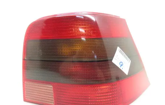 Volkswagen Golf IV Rear/tail lights 1J6945112S