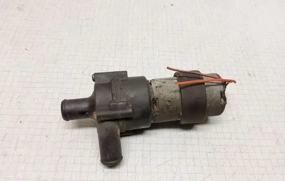 Mercedes-Benz C AMG W203 Electric auxiliary coolant/water pump