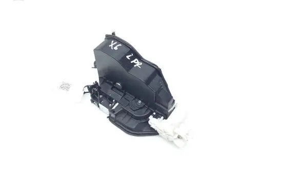 BMW X6 E71 Front door lock 7318409