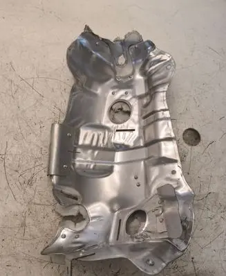 BMW X1 F48 F49 Other engine bay part 8693481
