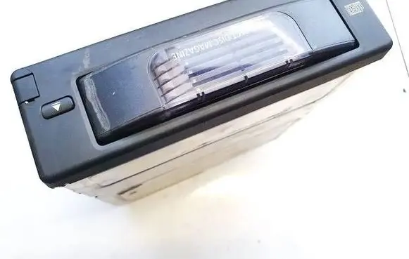 BMW 5 E60 E61 CD/DVD changer 6512913185001 65.12-9131850-01