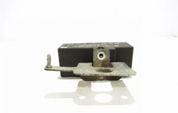 Skoda Roomster (5J) Coolant fan relay 1j0919506m