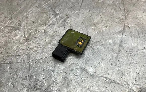 BMW 3 E92 E93 Rain sensor 6921750