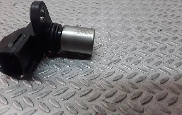 Toyota Corolla Verso AR10 Camshaft speed sensor 901905029