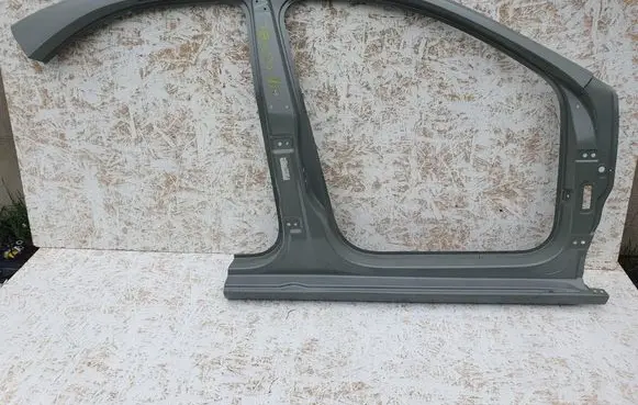 Seat Toledo IV (NH) Front wheel arch liner splash guards BT31